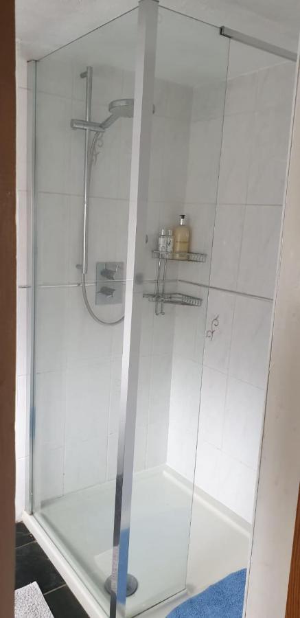 Mona Villa Holiday Home Caulderton Экстерьер фото